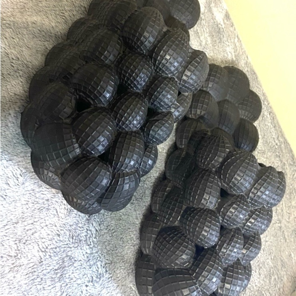 Black Bubble Women Slippers